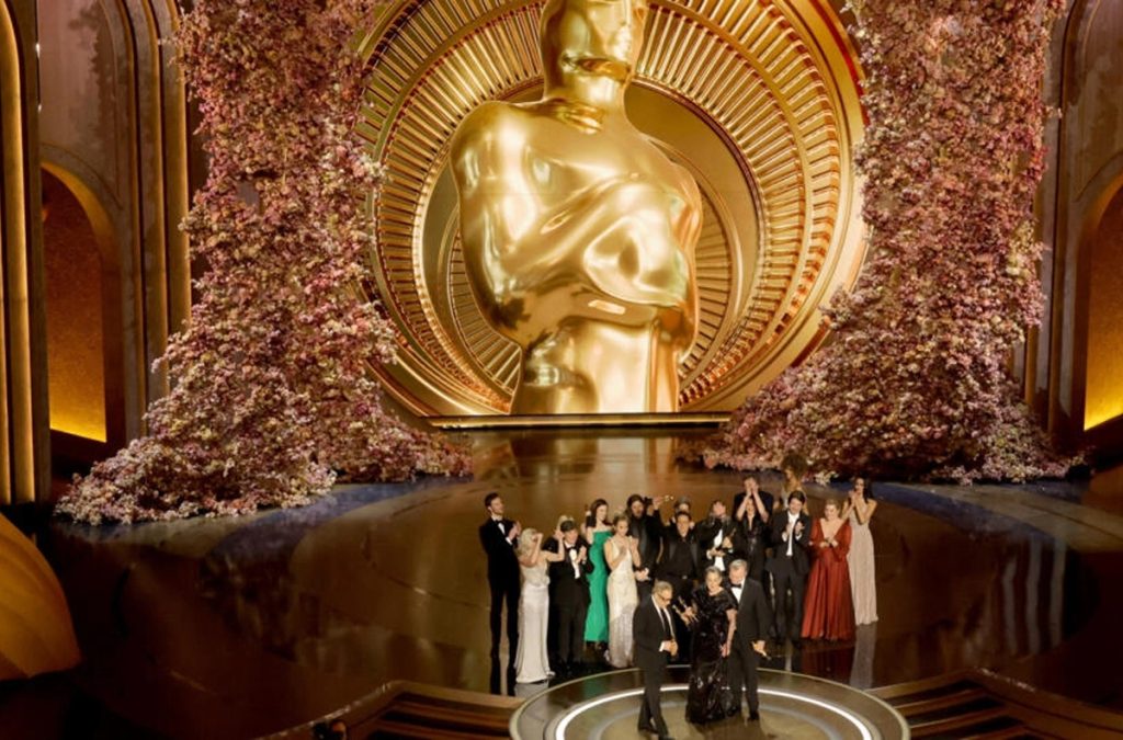 “Triunfo de ‘Oppenheimer’ en los Oscar eclipsado por reivindicaciones políticas”