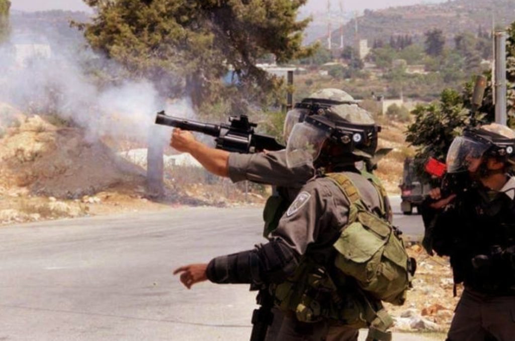 قتل 26 فلسطينيا في ضربتين إسرائيليتين