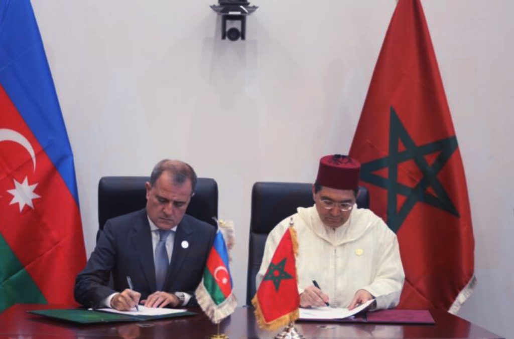 بانجول: توقيع اتفاق الإعفاء من التأشيرة لحاملي الجوازات العادية بين المغرب وأذربيجان
