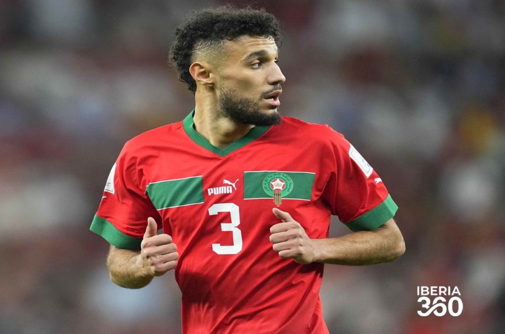 نصير مزراوي يقترب من الانتقال إلى مانشستر يونايتد
