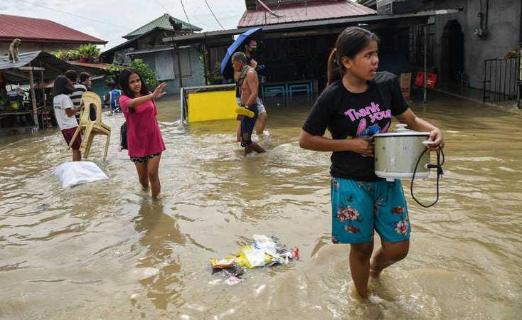 الفلبين تُصدر أمرًا بإخلاء 2500 قرية بسبب اقتراب الإعصار توراجي