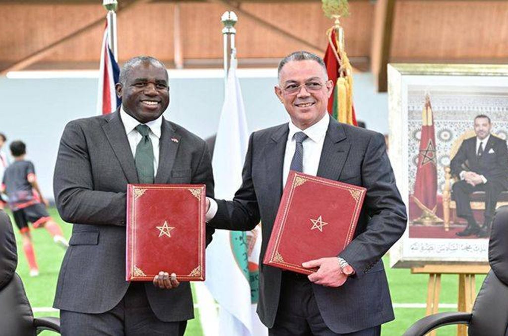 Marruecos y Reino Unido firman un memorando para una cooperacion estrategica