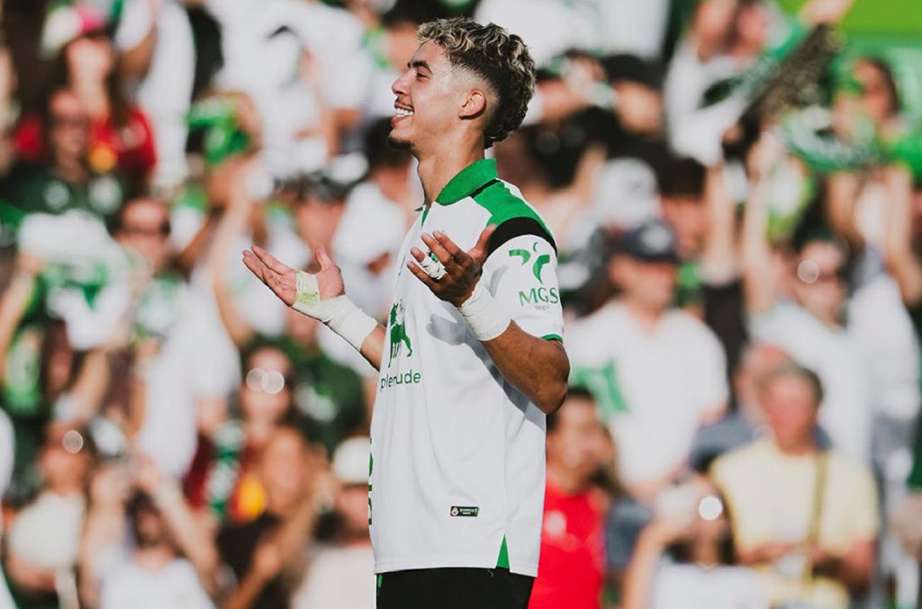 Yassir Zabiri, producto de la Academia Mohammed VI, firma un hat-trick con el Racing Santander Yassir Zabiri, producto de la Academia Mohammed VI, firma un hat-trick con el Racing Santander